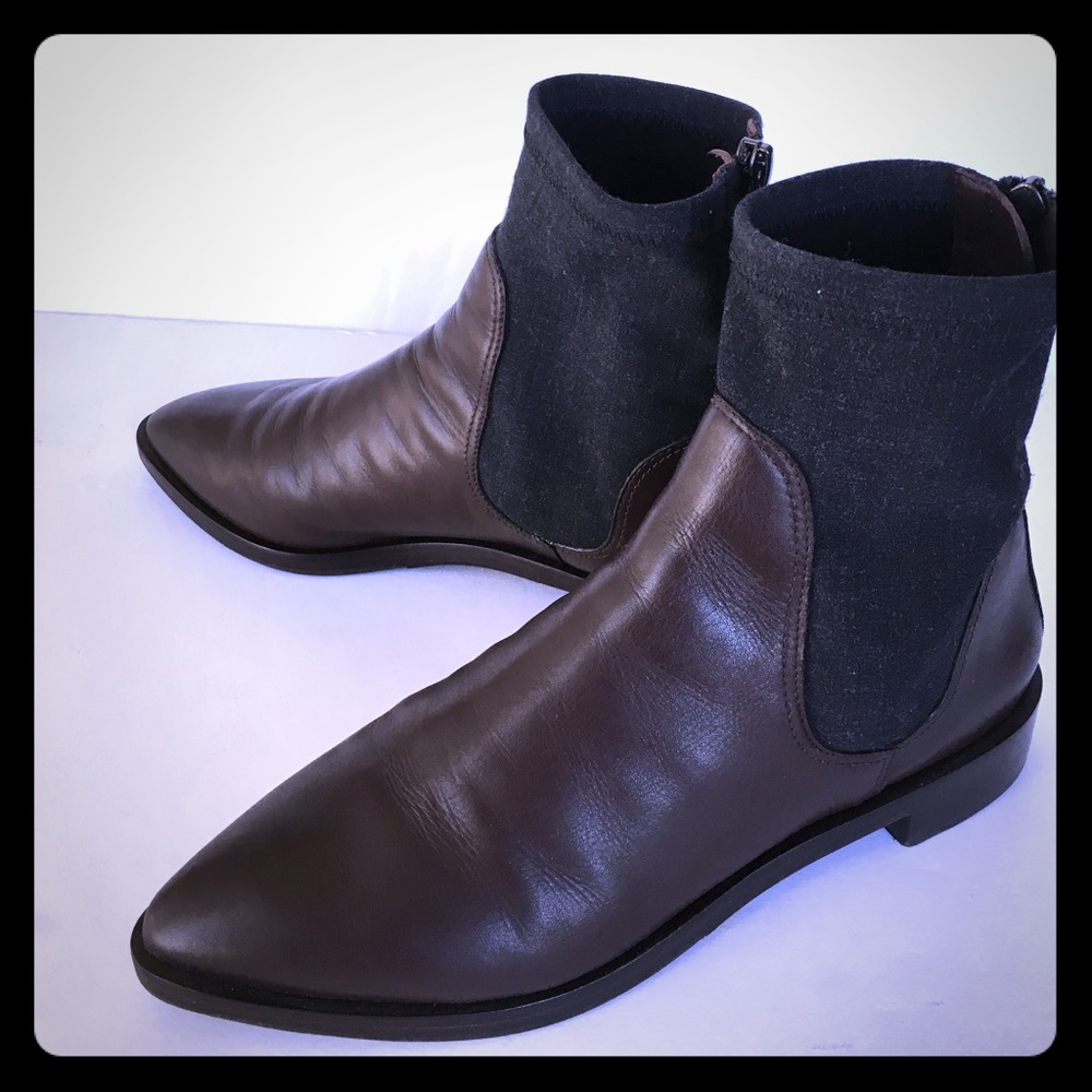 Tory Burch Newton Bootie size 8.5